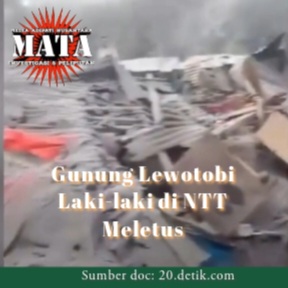 Gunung Lewotobi Laki-laki di NTT Meletus