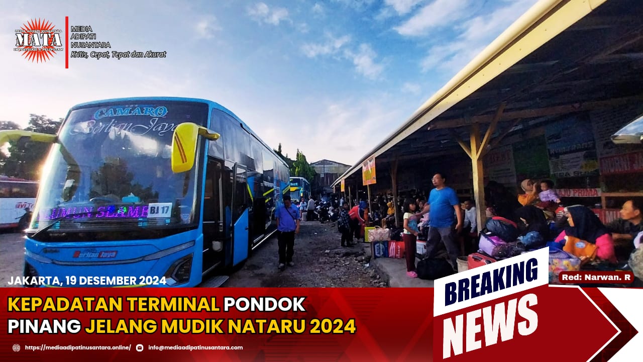 Kepadatan Terminal Pondok Pinang Jelang Mudik NATARU 2024