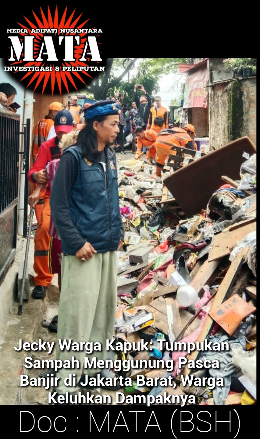 Jecky Warga Kapuk: Tumpukan Sampah Menggunung Pasca Banjir di Jakarta Barat, Warga Keluhkan Dampaknya